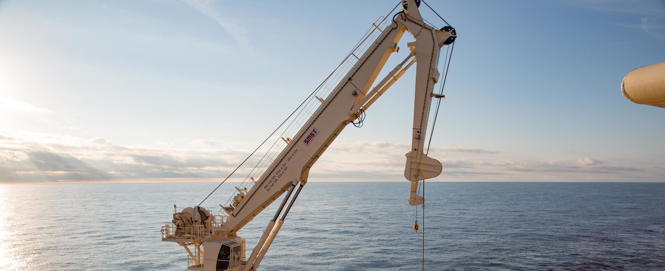 Modular crane range | SMST Designers & Constructors BV