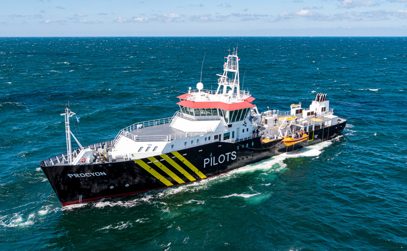 P.00 Achter Davit Systems